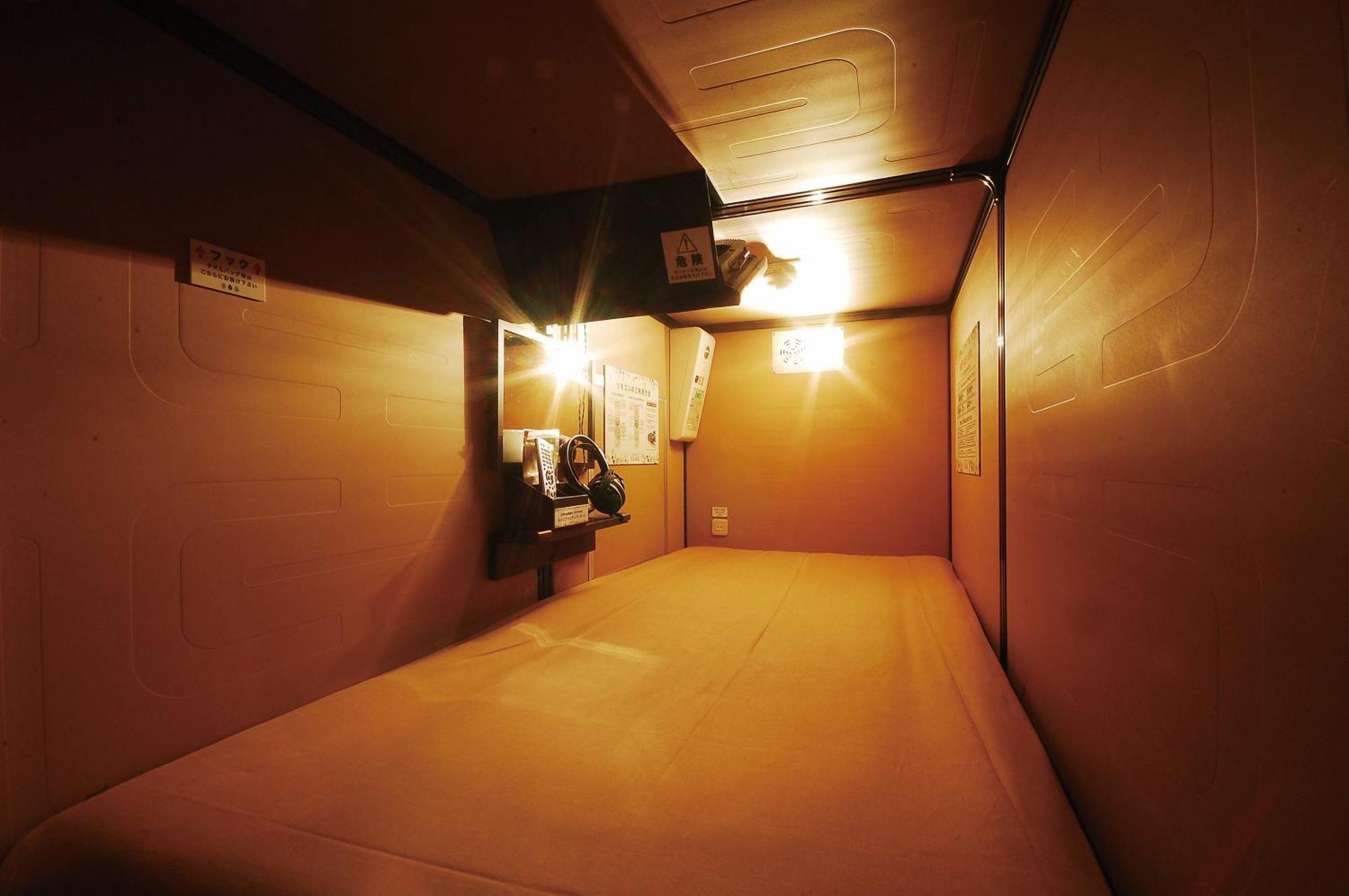 Anshin Oyado Shinbashi Ekimaeten Tokyo Exterior photo